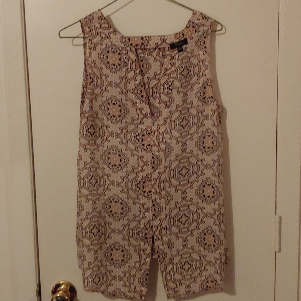 Patterned tank - Picture 2 of 3